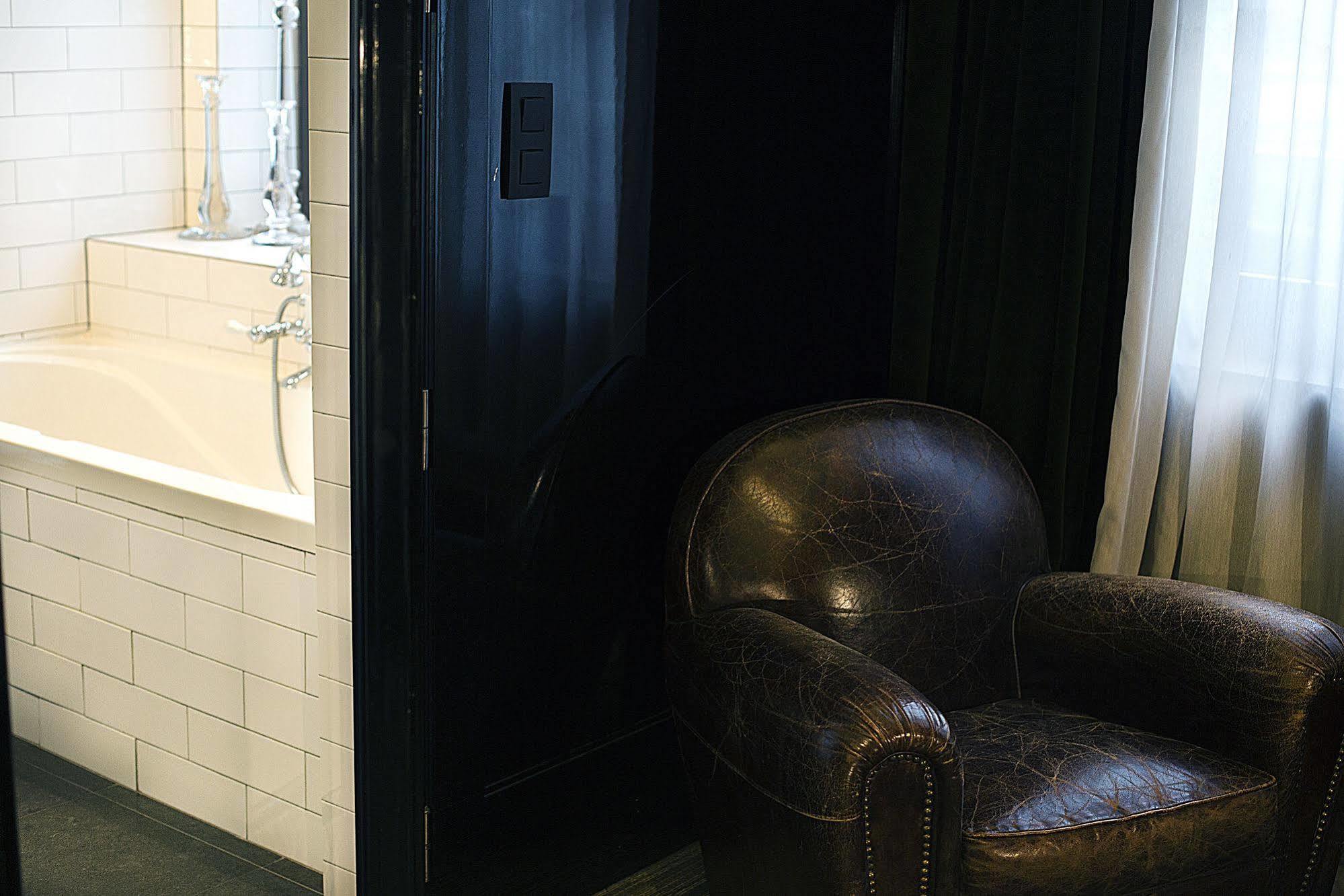 Hotel Les Nuits Anvers Dış mekan fotoğraf